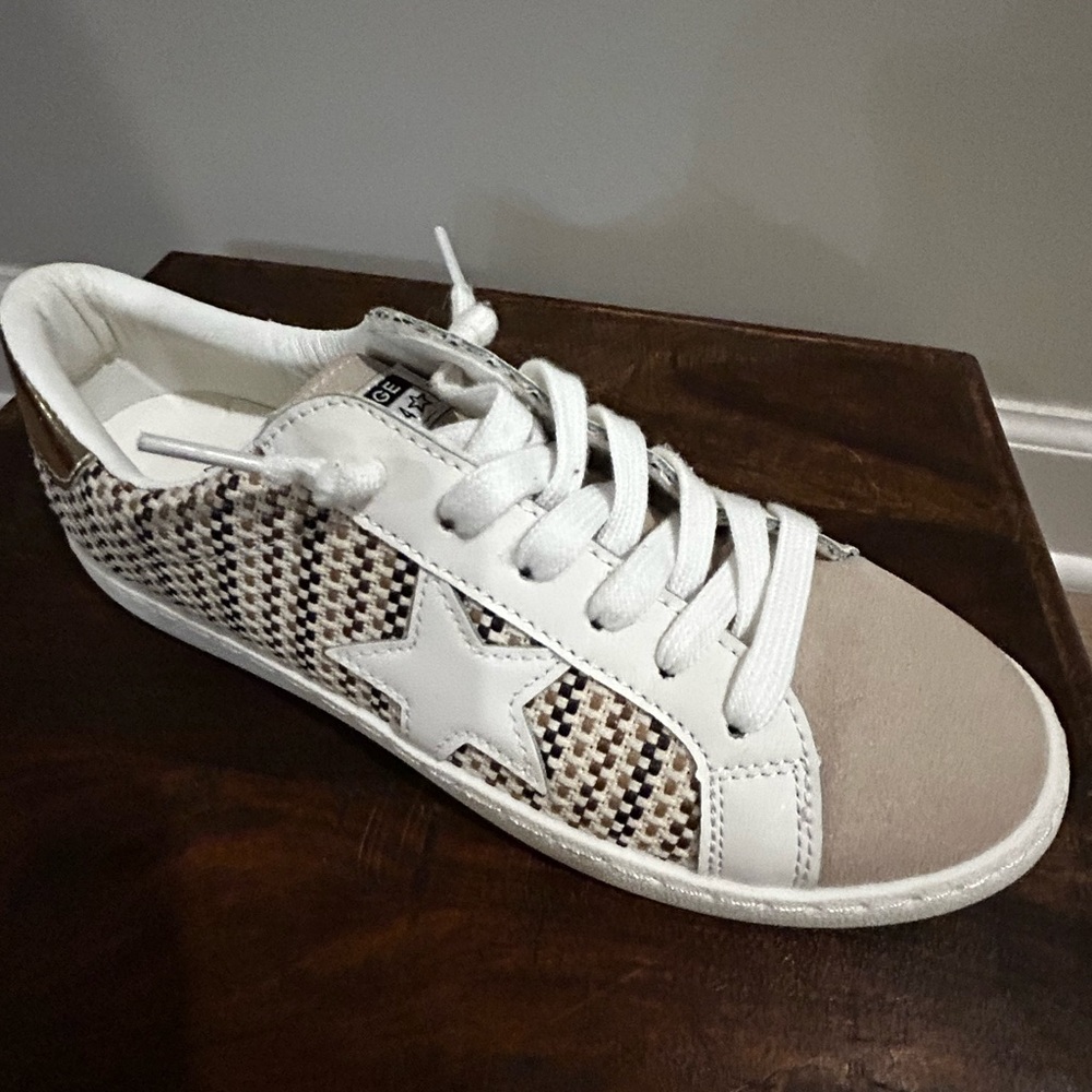 Vintage Havana Sneaker - Picture 2 of 8